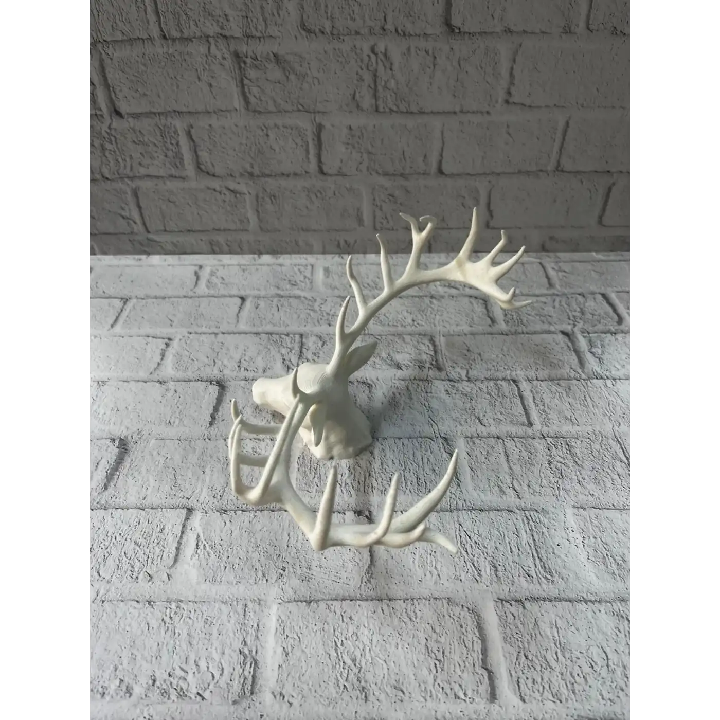 Dekoratif Geyik Başı Heykel 25 cm Modern Minimal Tasarım