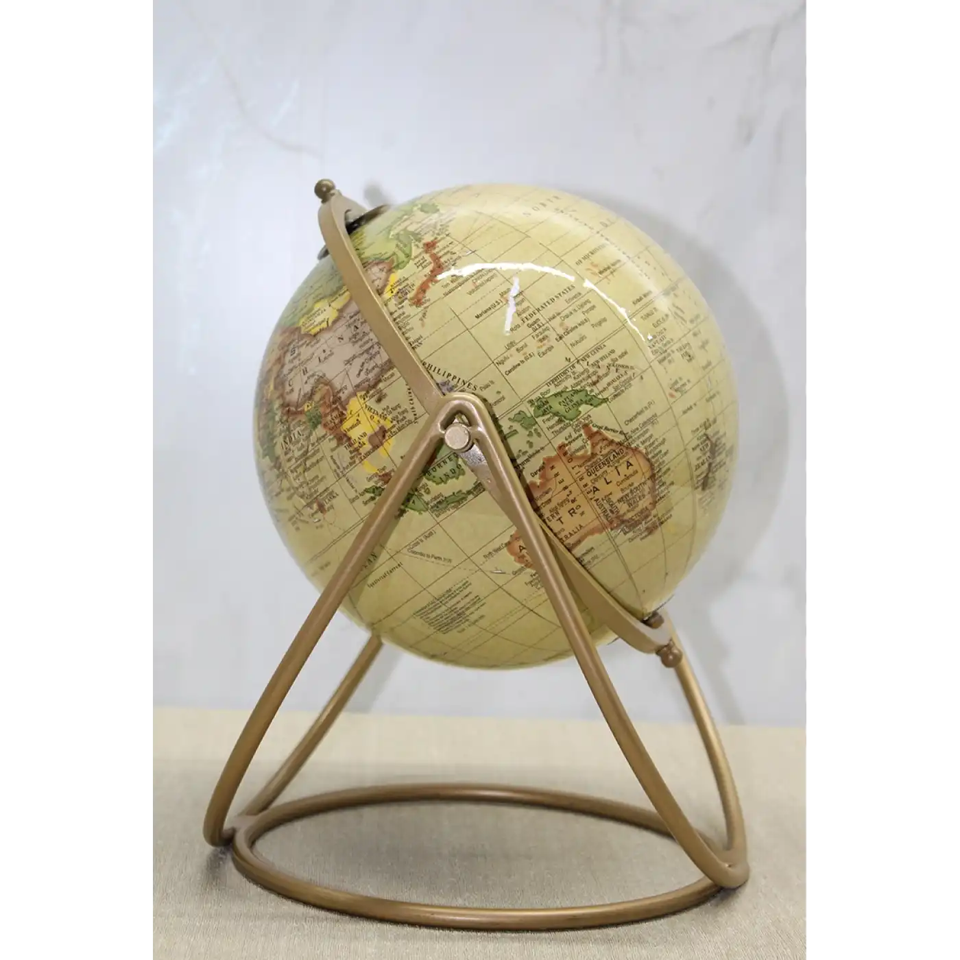Dekoratif Metal Standlı Dünya Küre - Model 3