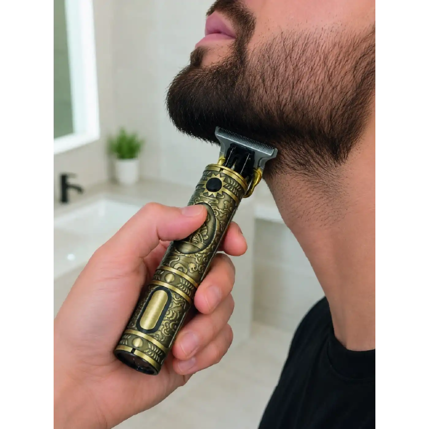 Erkek Bakım Tıraş Makinesi 1500 mAh Lityum Batarya 1 mm 2 mm 3 mm Taraklı