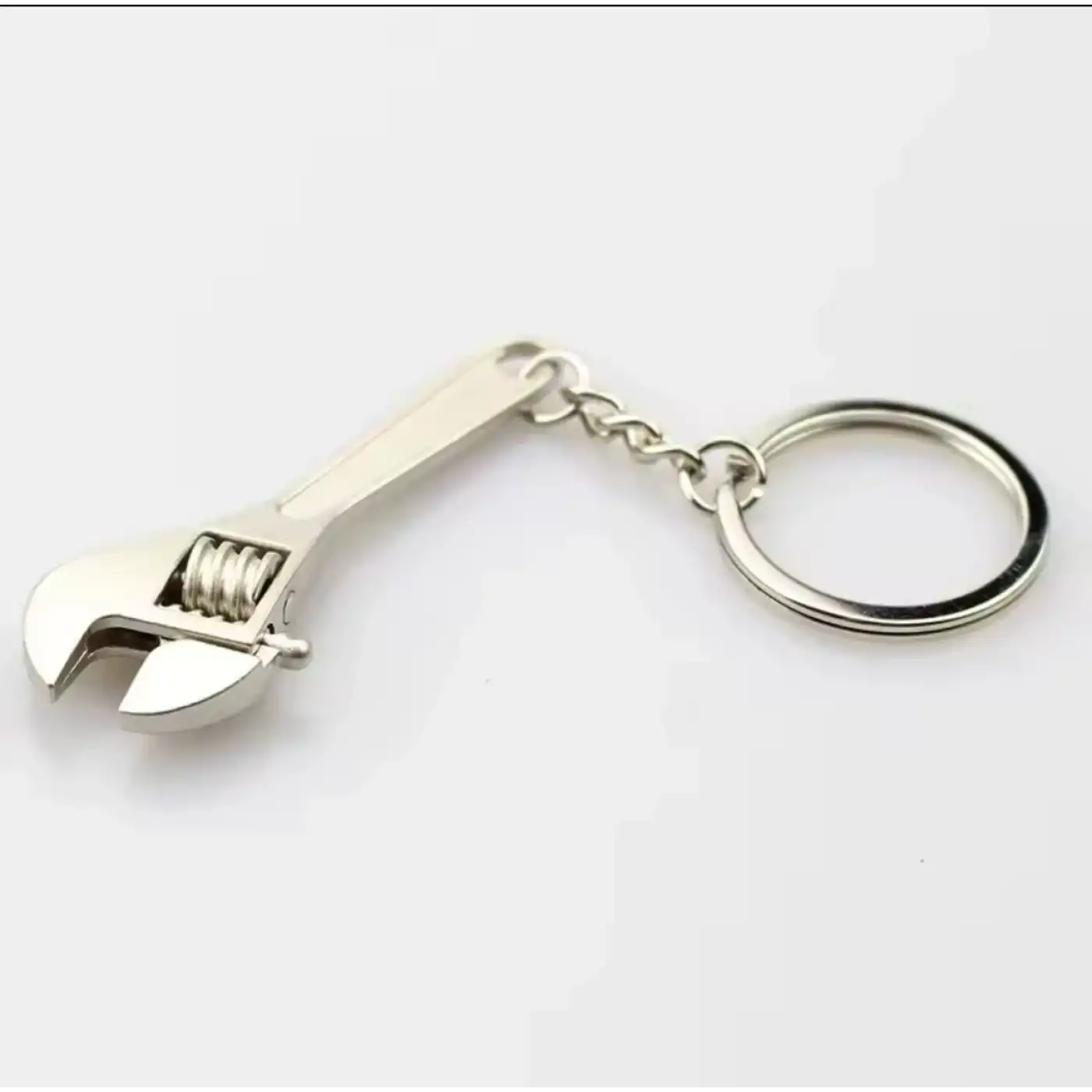 Fonksiyonel İngiliz Anahtarı Şeklinde Anahtarlık