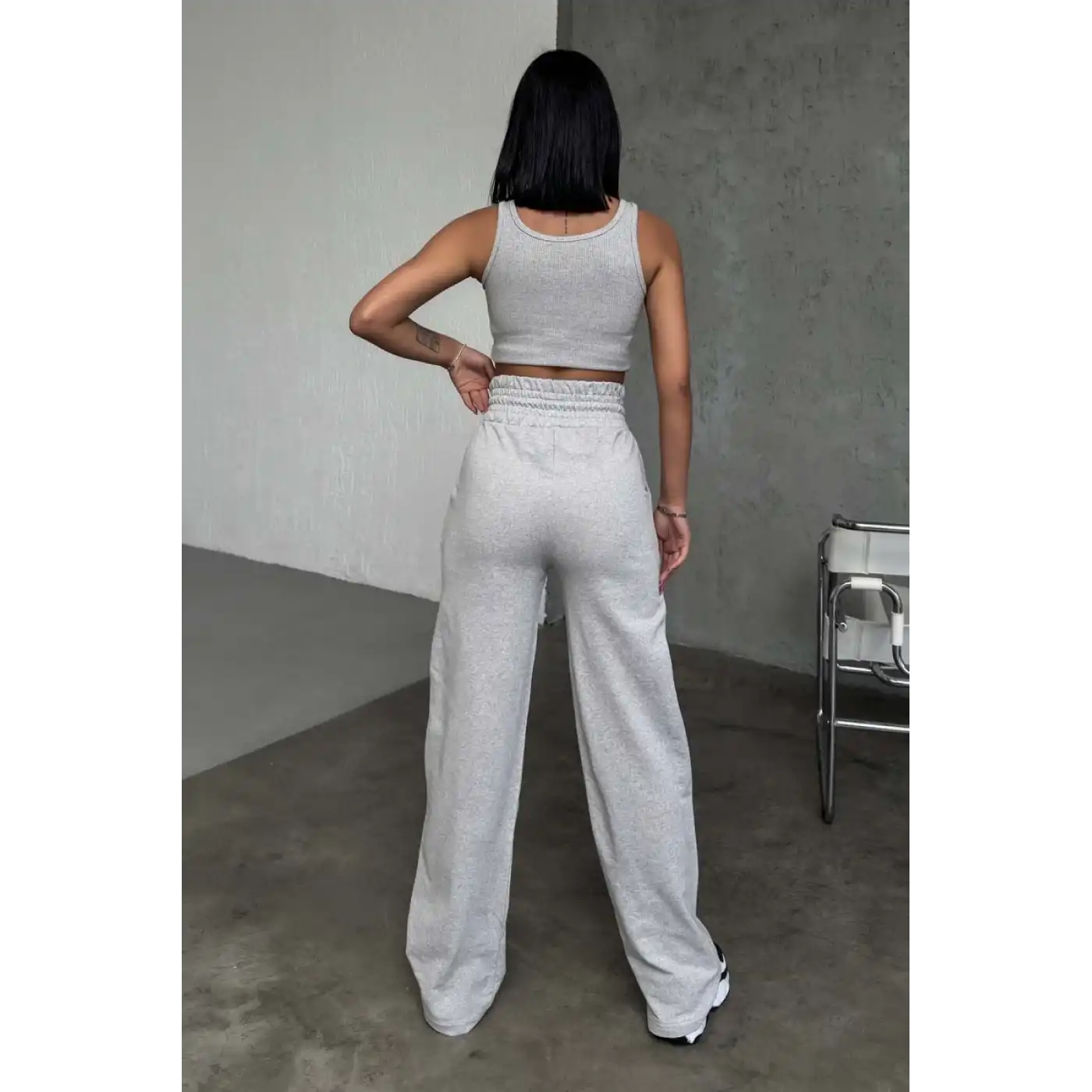 Şık Ve Rahat Yüksek Bel Bol Paça Gri Eşofman Altı