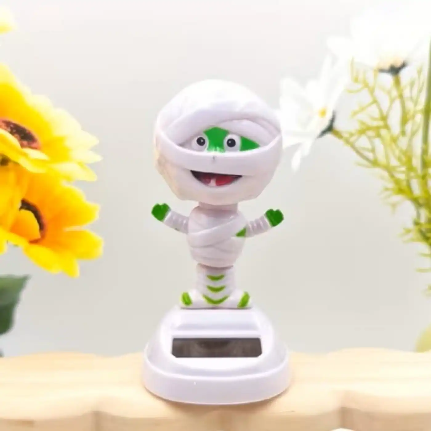 Güneş Enerjili Solar Sallanan Cadılar Bayramı Modelleri