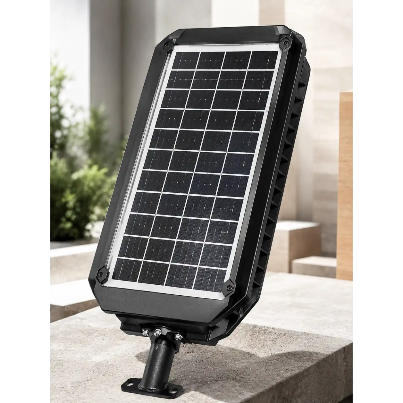 Hareket Sensörlü Solar LED Aydınlatma 3 Modlu Uzaktan Kumandalı Bahçe Lambası