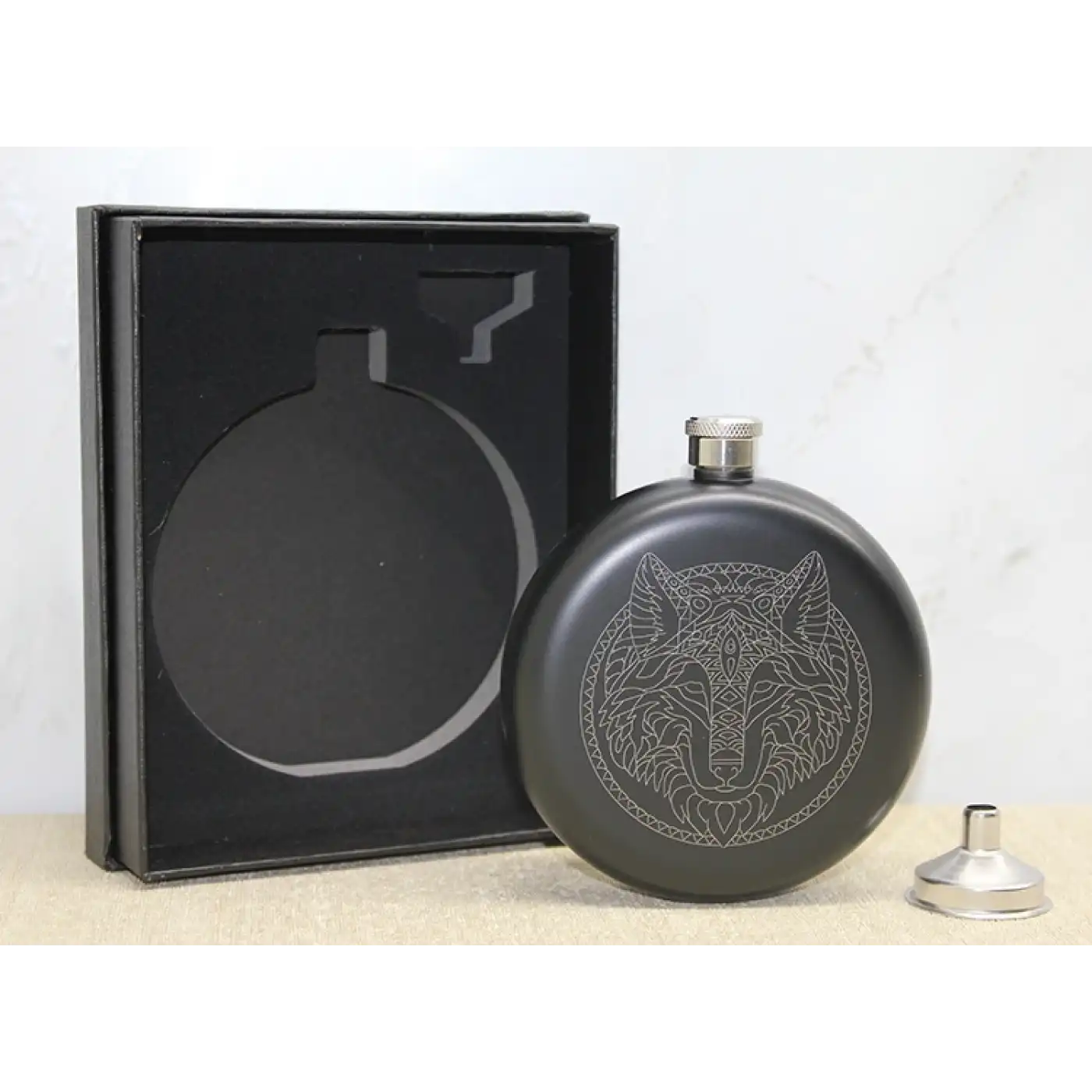 Kurt Motifli Hunili Matara Seti