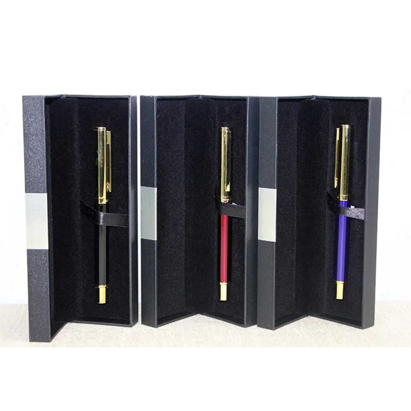 Kutulu Tekli Tükenmez Kalem Model 21