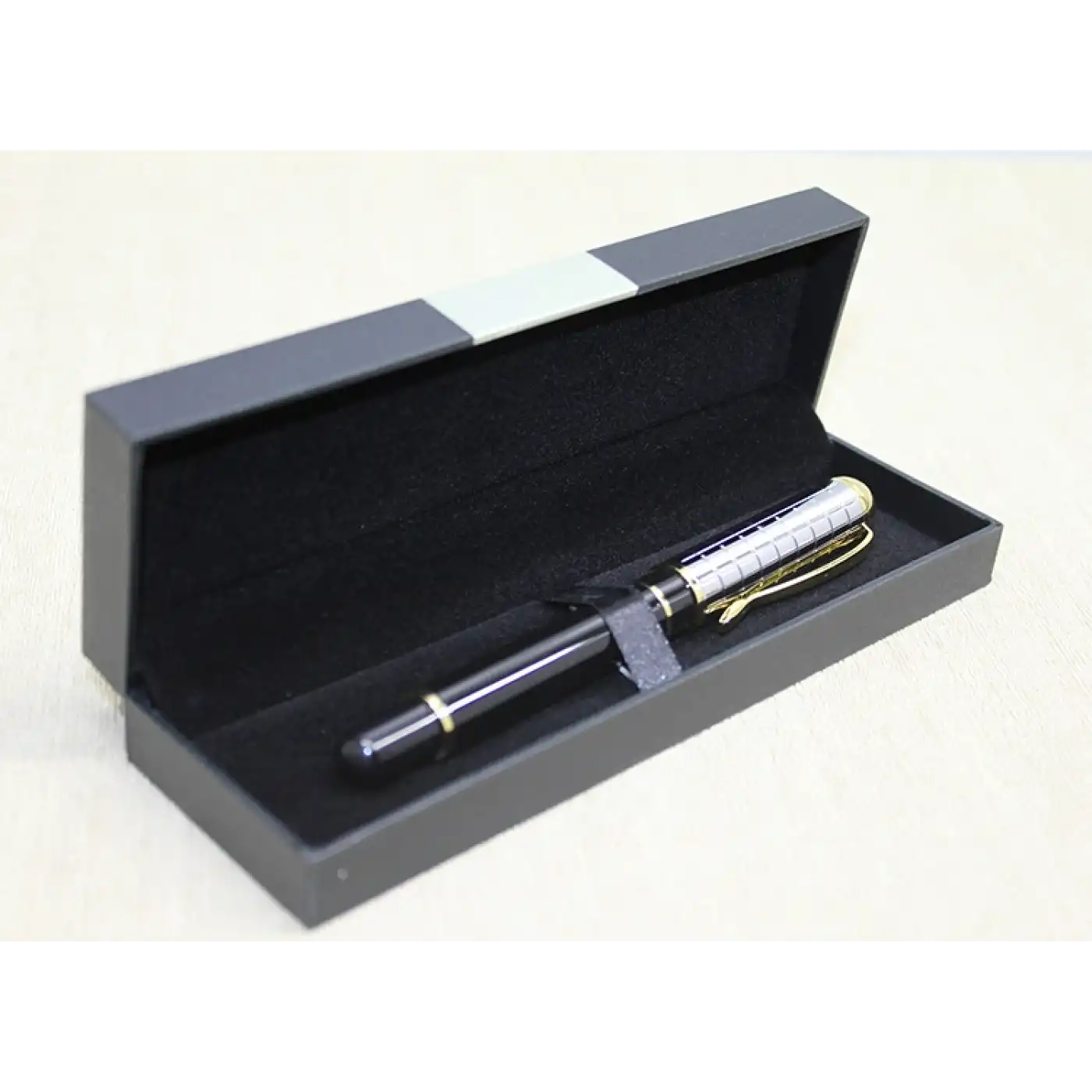 Kutulu Tekli Tükenmez Kalem Model 28