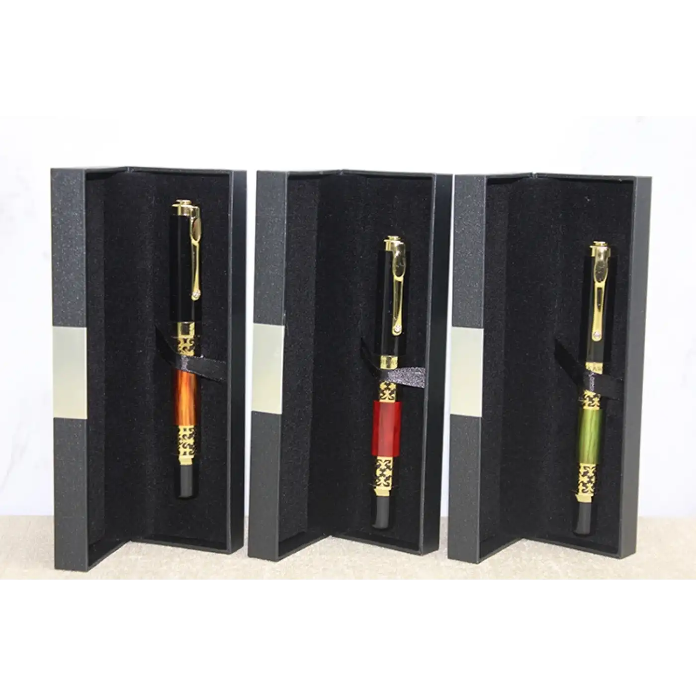 Kutulu Tekli Tükenmez Kalem Model 29