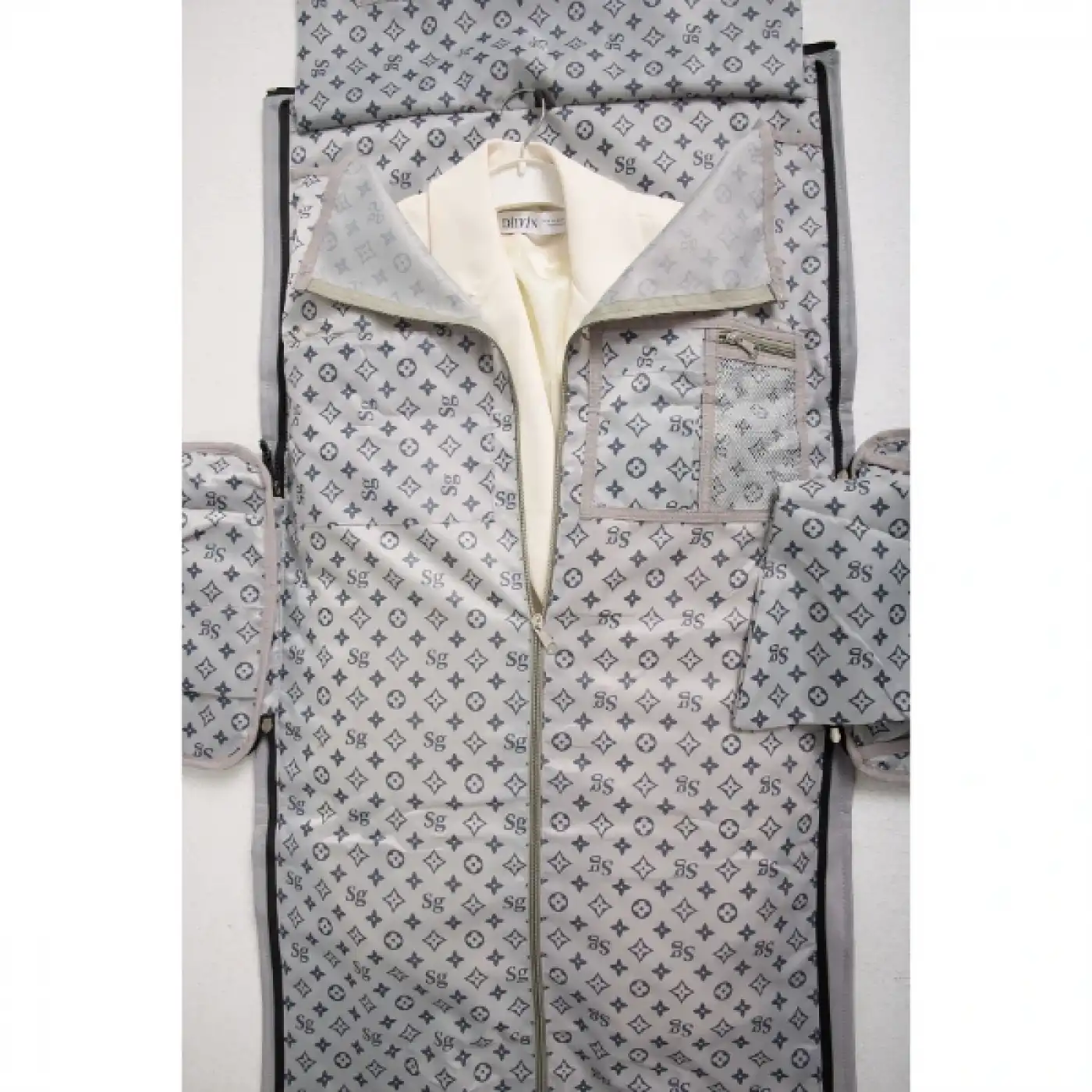 Pratik Elbise Kılıfı Seyahat Çantası