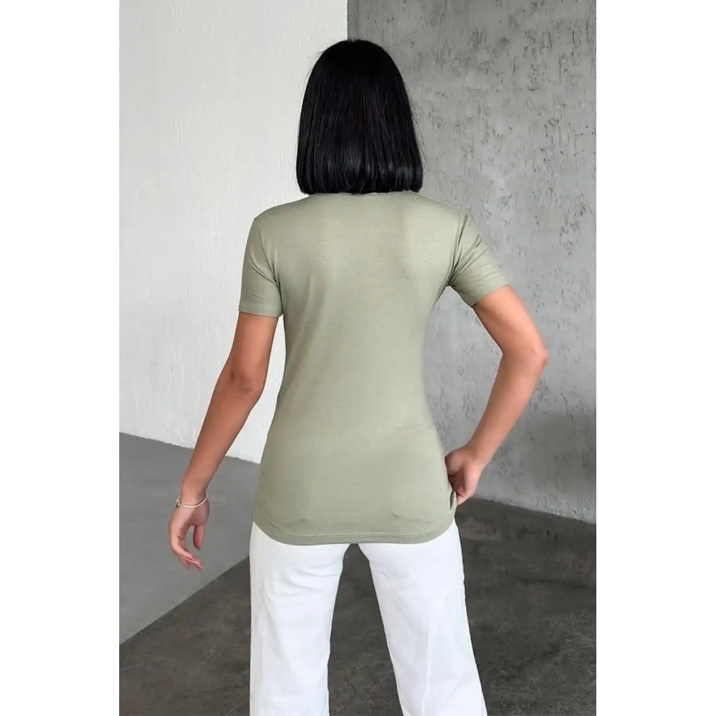 Rahat Ve Şık Kısa Kollu Bisiklet Yaka Likralı Viskon Penye Body Haki