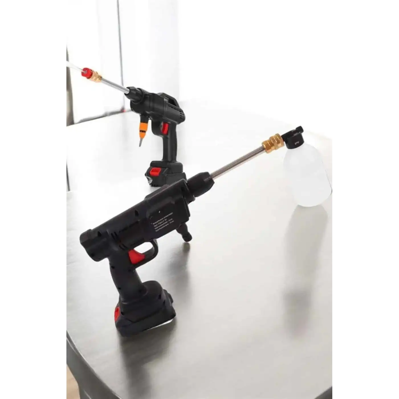 Şarjlı Oto Yıkama Tabancası Su Basınçlı Hazneli Bataryalı