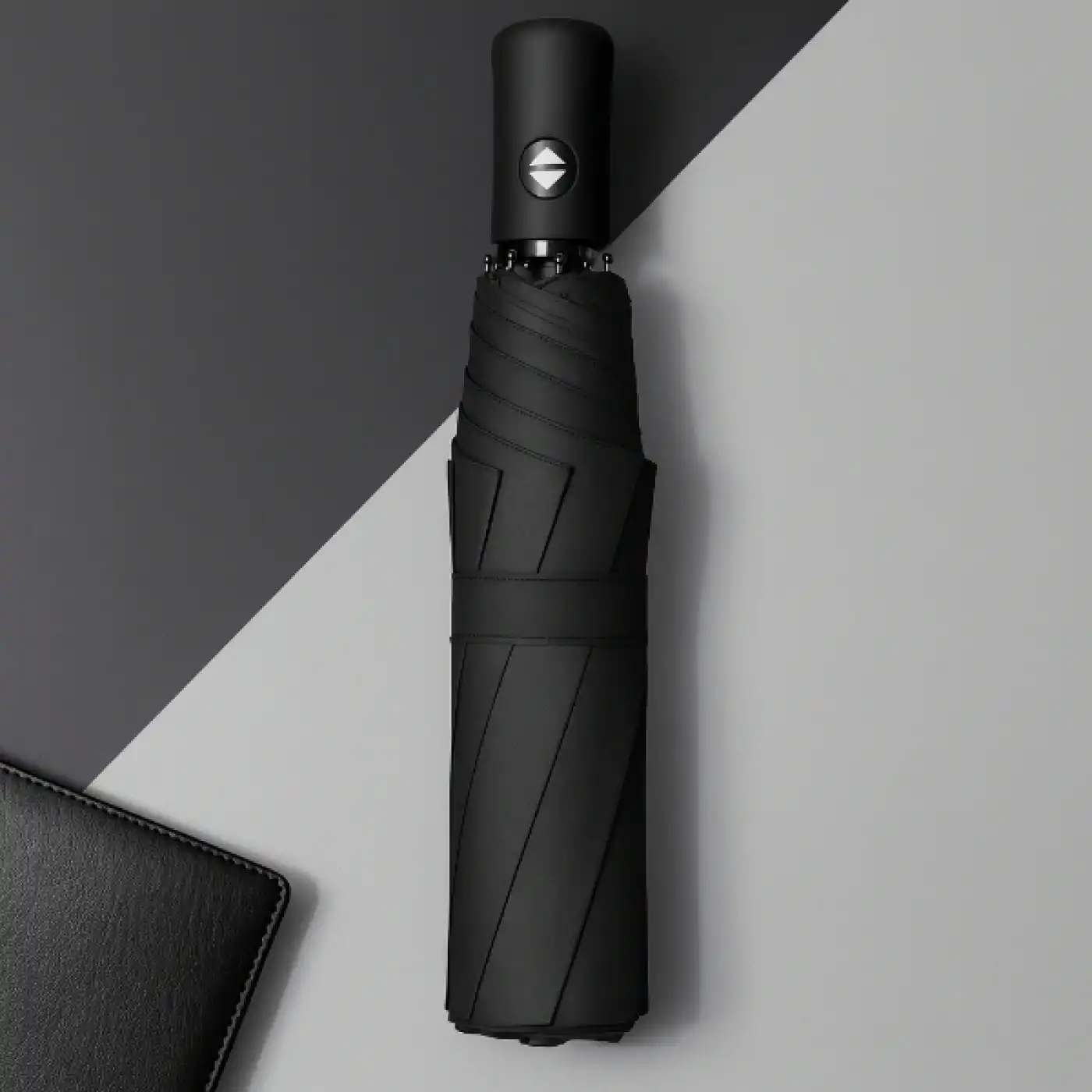 Siyah Kılıflı Otomatik Kompakt Şemsiye