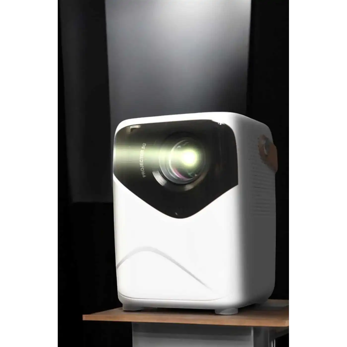 Taşınabilir Android Projeksiyon Wifi Destekli 4K Multimedia Tabanlı Ev Ve Ofis Tipi