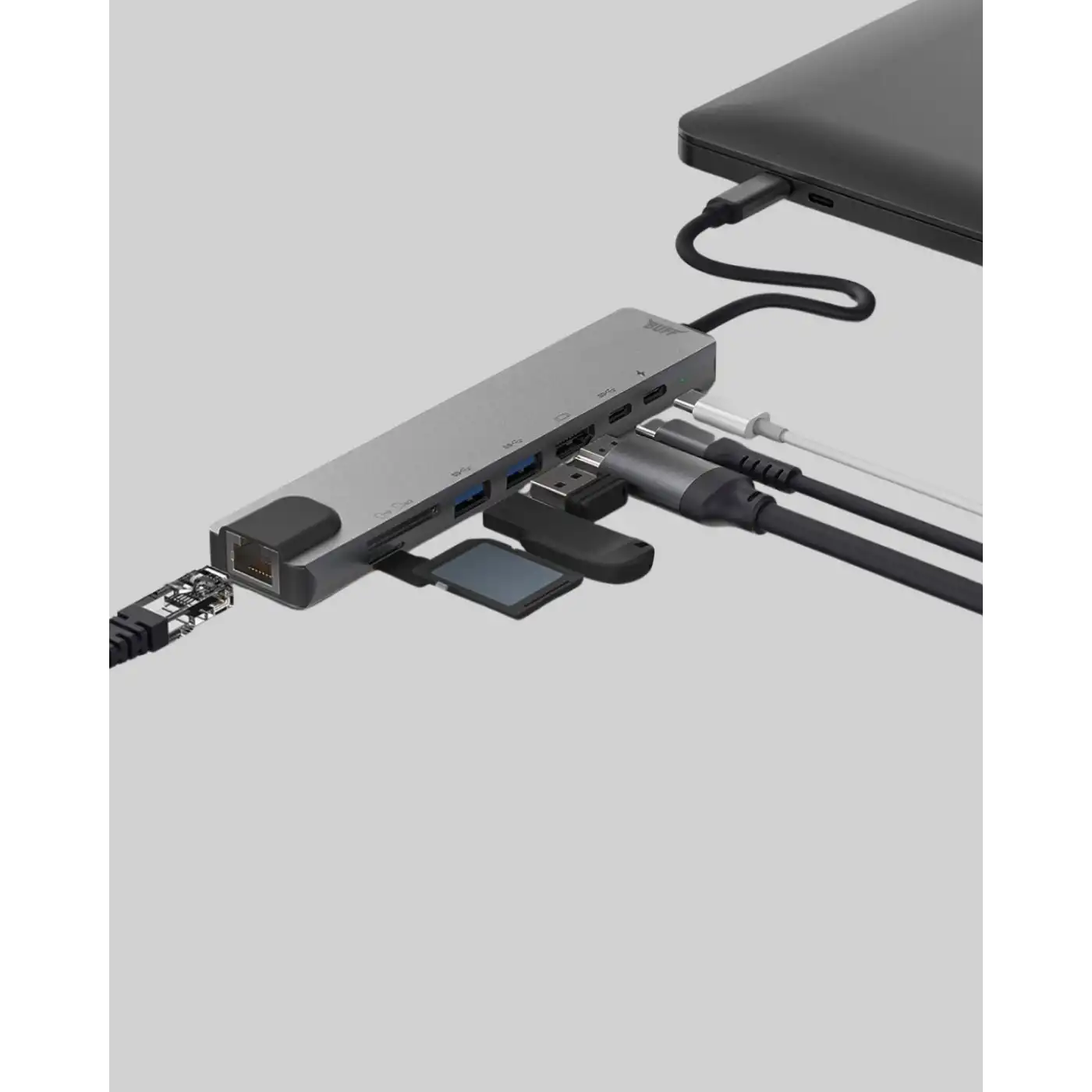 Type-C Çoklu Dönüştürücü – Alüminyum Gövde, Hızlı Veri Aktarımı ve Şarj Desteği