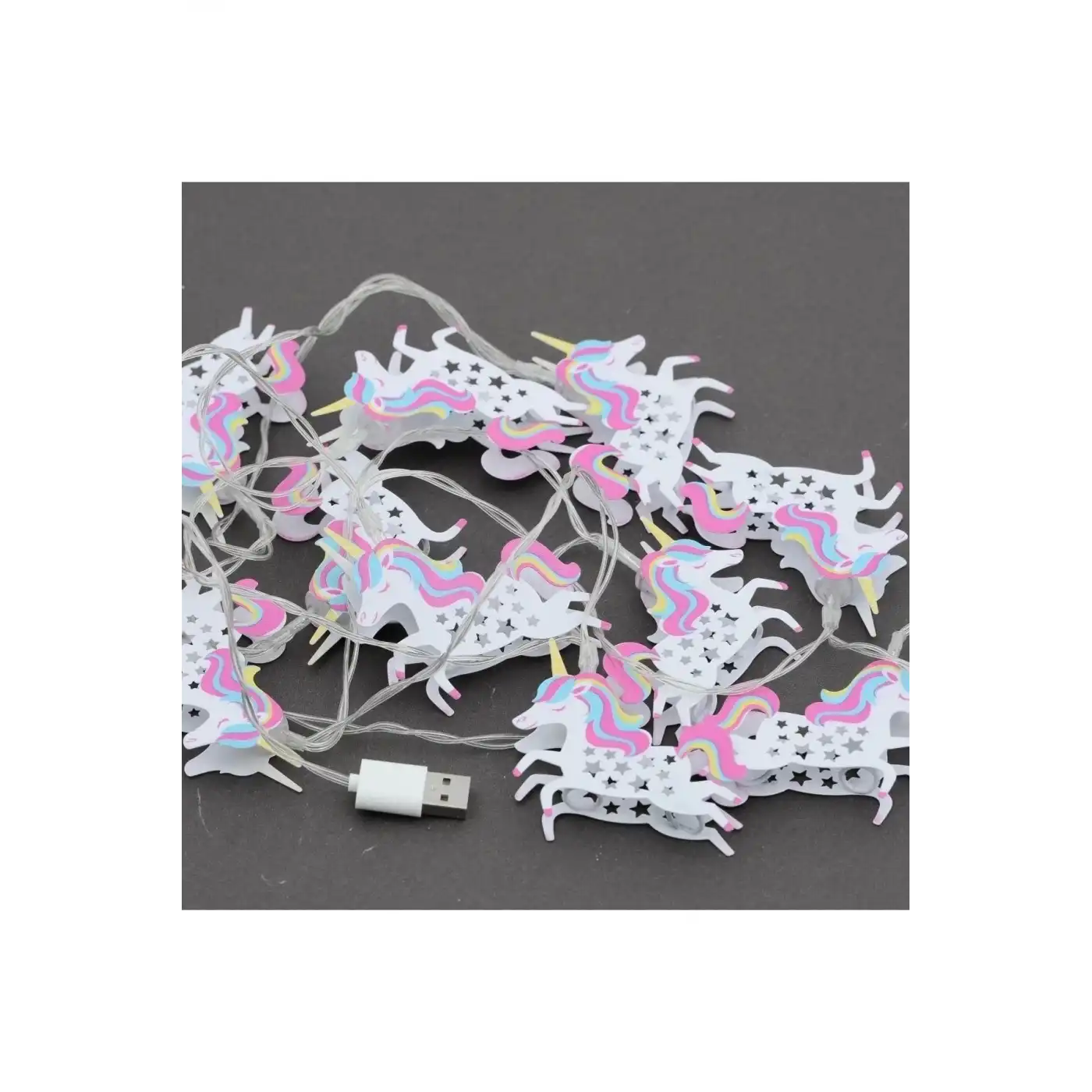 Ortama Renk Katan Unicorn Şeklinde Renkli Sıralı Led Lamba