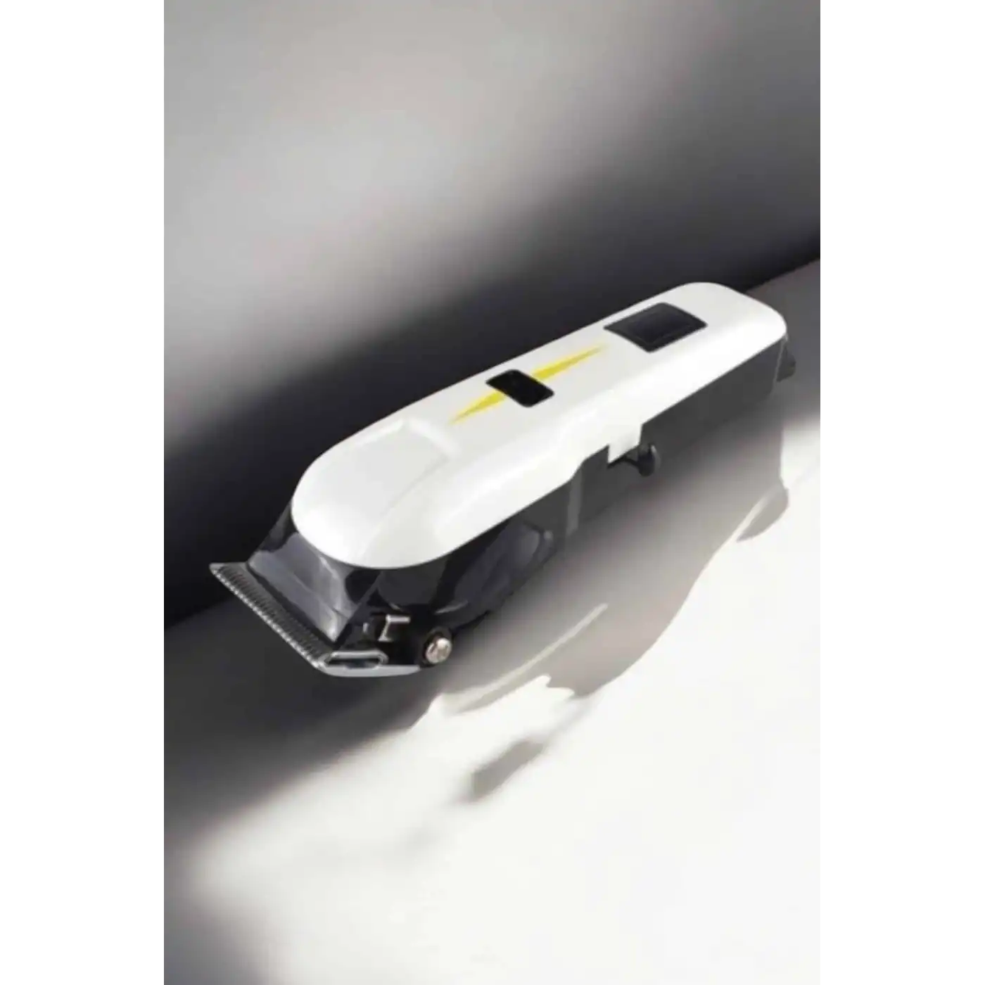 Yeni Nesil Tıraş Makinesi Uzun Şarjlı Paslanmaz Çelik Bıçaklı