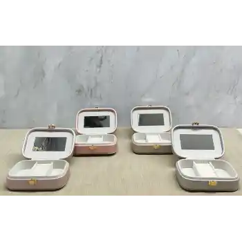 15x15 cm Makyaj Ve Takı Kutusu