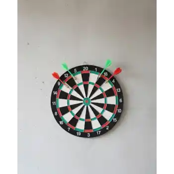 17 İnç Profesyonel Dart Tahtası Dayanıklı Yapı ve 4 Metal Dart Oku