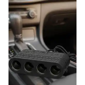 4 Çakmak Girişli Araç Çoklayıcı Type C ve USB Destekli Güvenli Güç Dağıtıcı