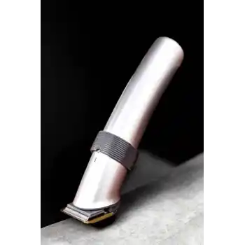 4 Taraklı Taşınabilir Profesyonel Saç ve Sakal Kesme Tıraş Makinesi