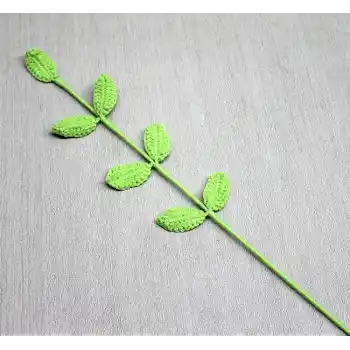 El Örgüsü Çiçek Dalı