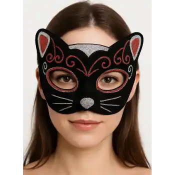 Kadife Dokulu Simli Kedi Maskesi Kırmızı Gümüş Detaylı
