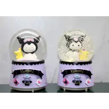 Kuromi İçi Dönmeli Püskürtmeli Işıklı Müzikli Kar Küresi Büyük Boy Model 2