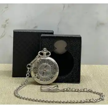 Özel Kutulu Rakamlı Gümüş Köstekli Saat
