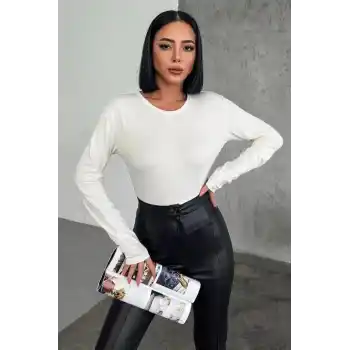 Rahat Ve Şık Uzun Kollu Bisiklet Yaka Likralı Viskon Penye Body Ekru