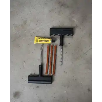 Yolda Kalmaya Son Veren 6 Parça Profesyonel Lastik Tamir Kiti Seti