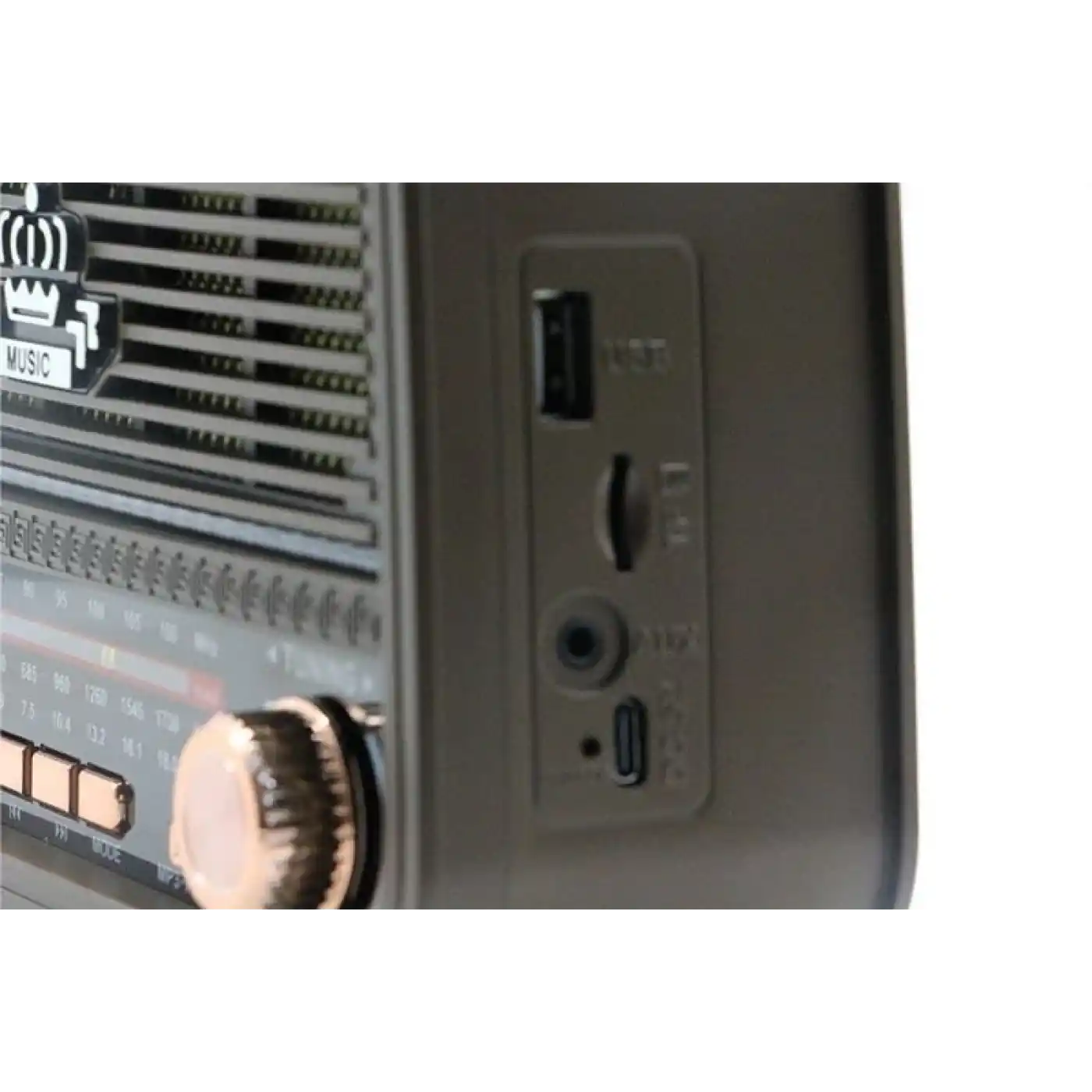 Retro Taşınabilir Şarjlı Radyo