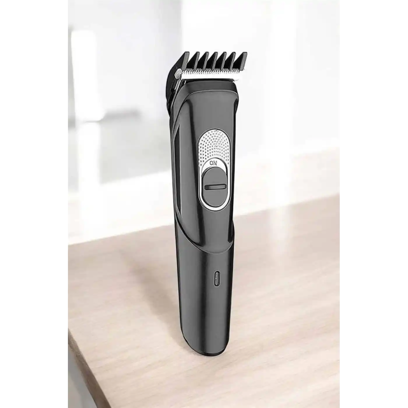 Saç Sakal Lazer Epilasyon Öncesi Tüy Kısaltma Makinesi Unısex 4 Taraklı