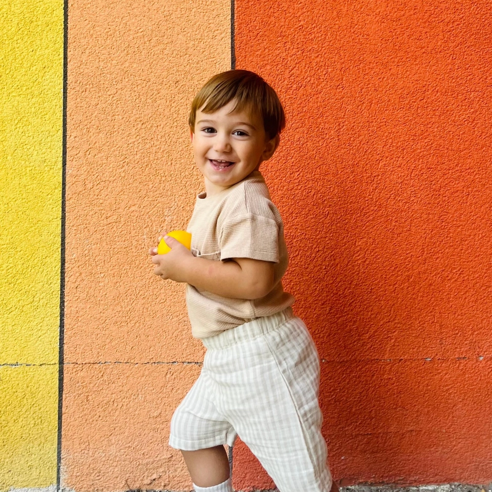 %100 Organik Pamuklu Müslin Çizgili Çocuk Şortu | Bej
