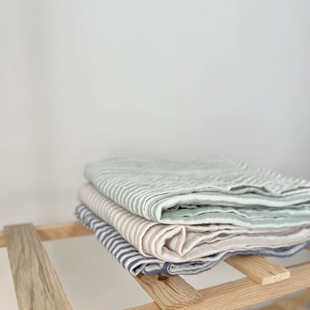 Çizgili Çift Katlı Müslin Bebek Örtüsü | %100 Organik Pamuk | Mavi çizgili