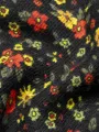 Siyah Çiçek Desenli Pazen Kumaş