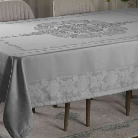 Gri Pano Desen İşlemeli Masa Örtüsü