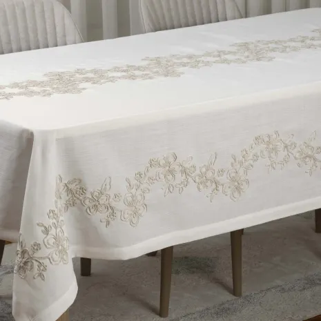 Laseli Masa Örtüsü