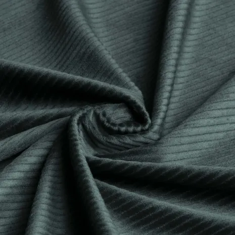 Yeşil Fitilli Kadife