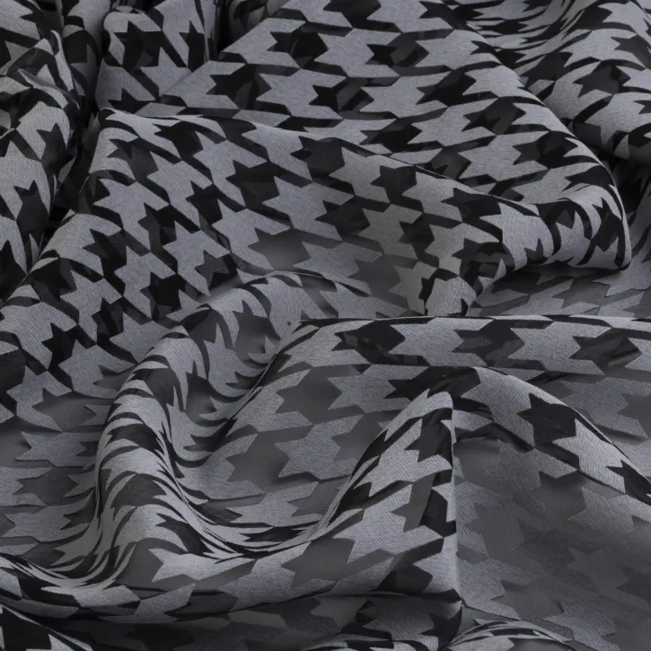 Siyah Gri Desenli İpeker Yakma Kumaş
