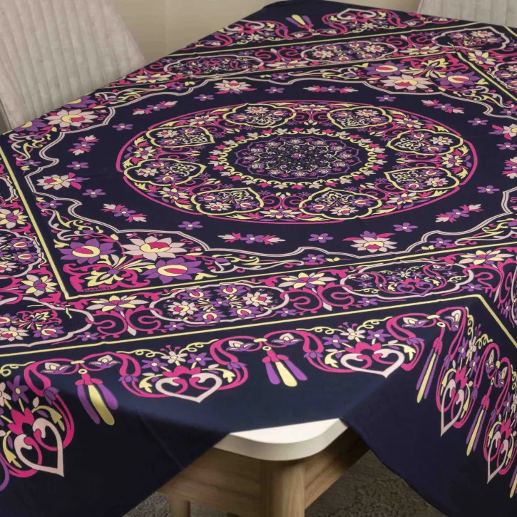 Lacivert Tokat Baskısı Masa Örtüsü