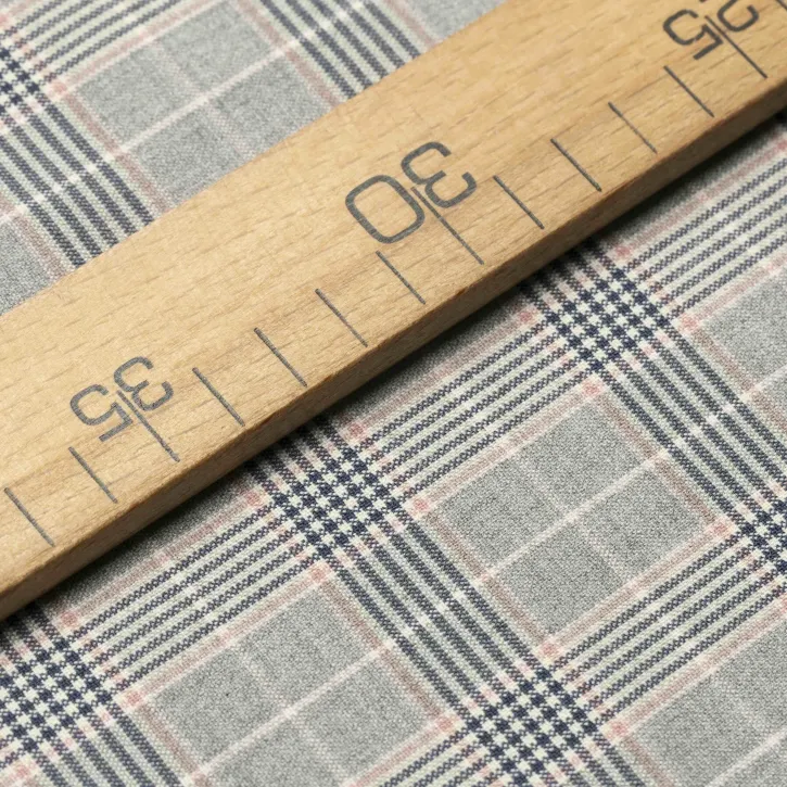 Pembe-Lacivert Çizgili Gri Ekose Gabardin