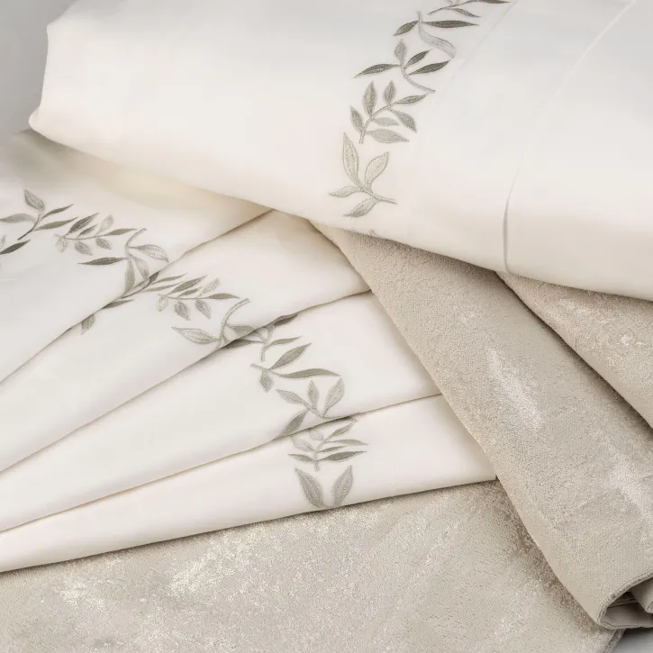 Şampanya Bej Nakışlı Nevresim Takımı