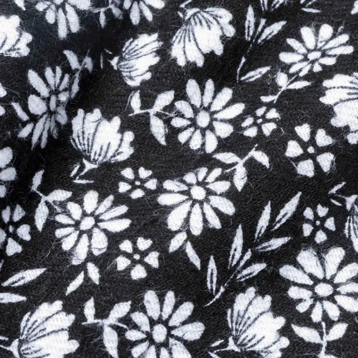Siyah-Beyaz Çiçekli Pazen Kumaş