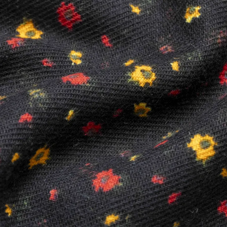 Siyah Çıtır Desenli Pazen Kumaş