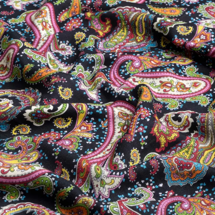 Siyah Zemin Şal Desen Müslin