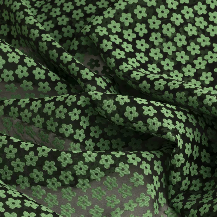 İpeker Yakma Kumaş – Yeşil Çiçek Desenli Siyah Zemin