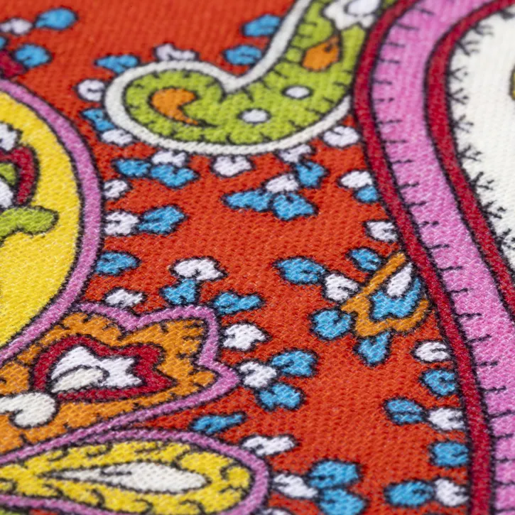 Şal Desen Müslin – Parlak Kırmızı Zemin