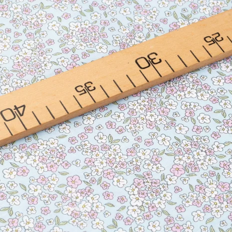 Buz Mavisi Mini Papatya Desenli Poplin Kumaş