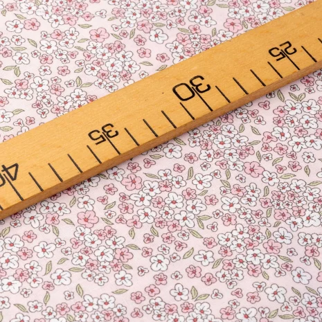 Pudra Pembe Mini Papatya Desenli Poplin Kumaş