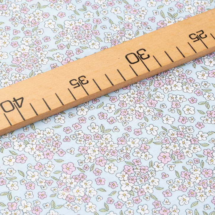 Buz Mavisi Mini Papatya Desenli Poplin Kumaş