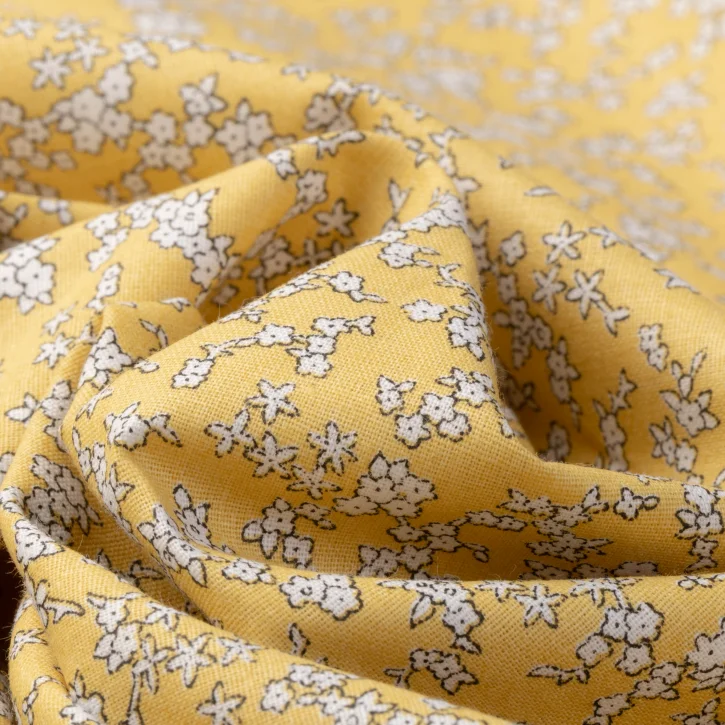 Limon Sarısı Çıtır Çiçek Desen Poplin Kumaş